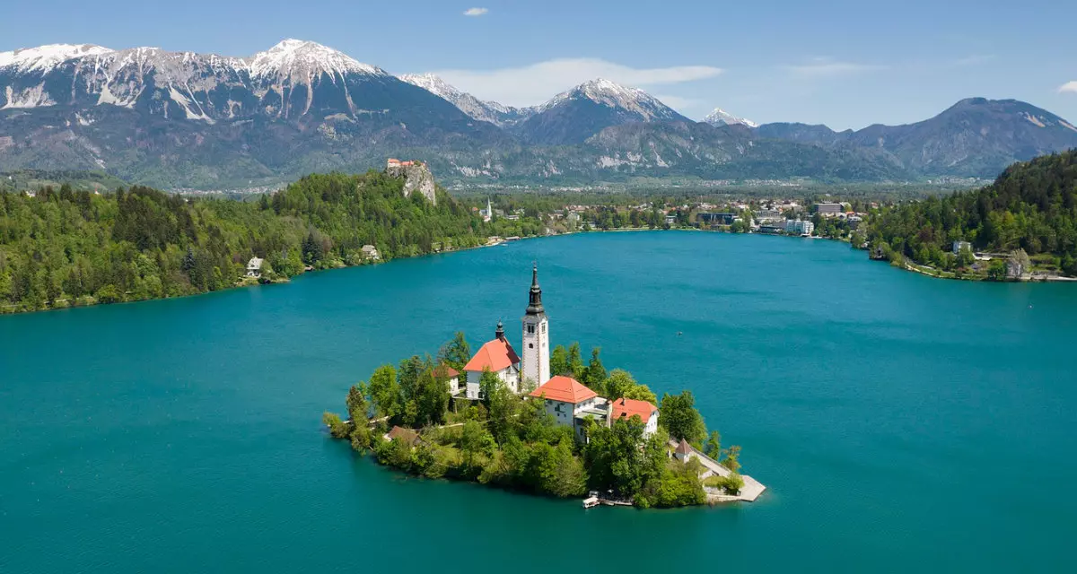 Bleder See mit Insel und Kirche | Arne Müseler | Wikipedia | CC BY-SA 3.0 de